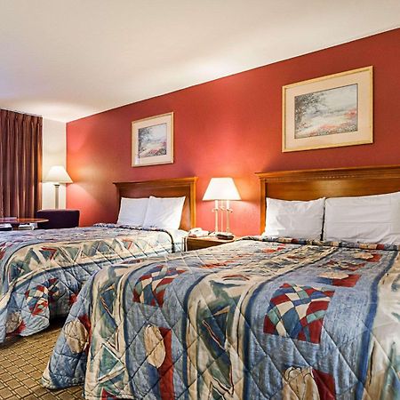 Econo Lodge Ρίτσμοντ Εξωτερικό φωτογραφία