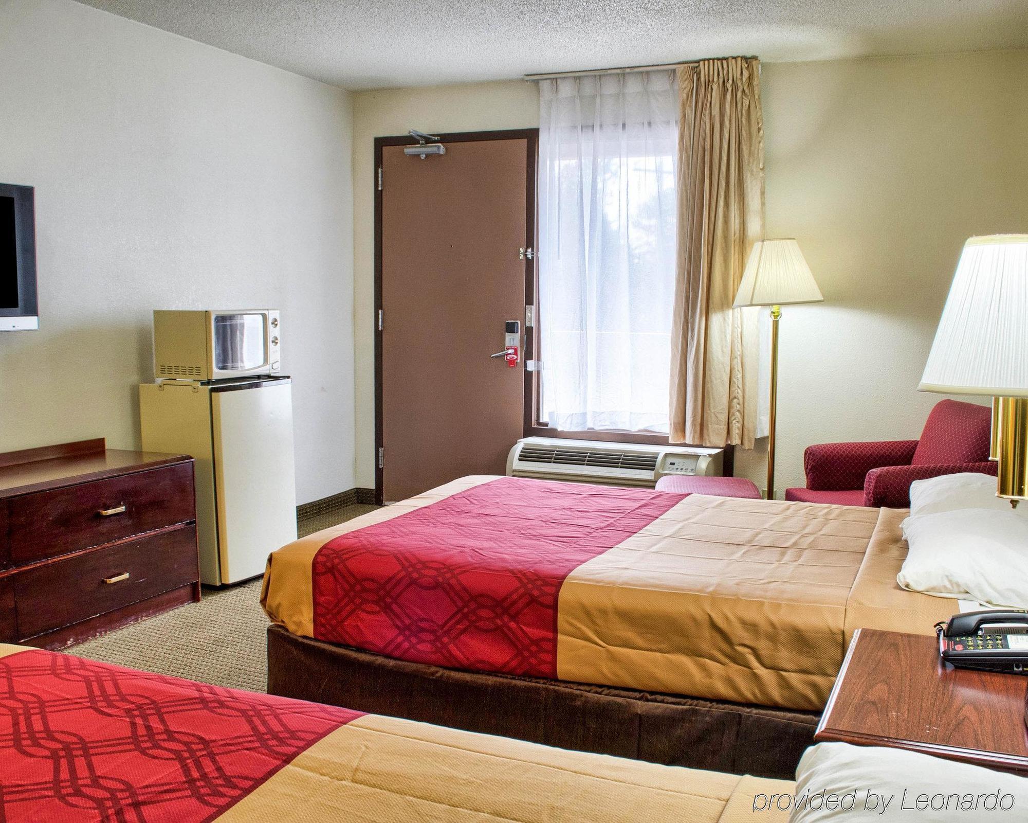 Econo Lodge Ρίτσμοντ Εξωτερικό φωτογραφία