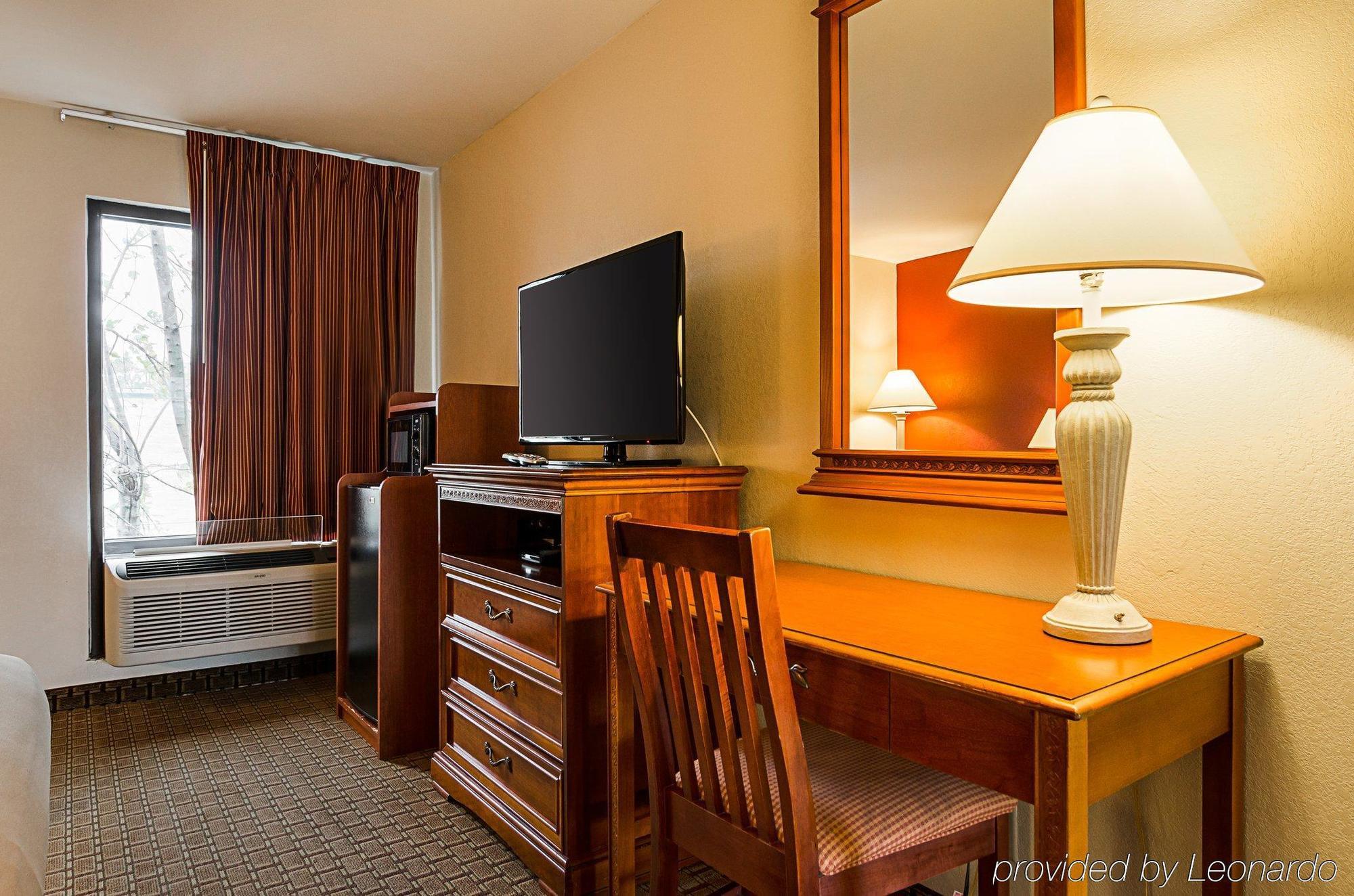 Econo Lodge Ρίτσμοντ Εξωτερικό φωτογραφία